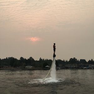 Meet your Posher, Cameron